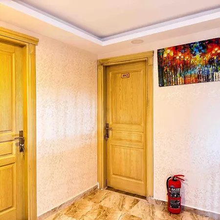 Oez Duenya Otel