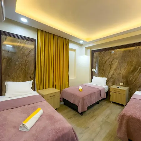 Oez Duenya Otel *